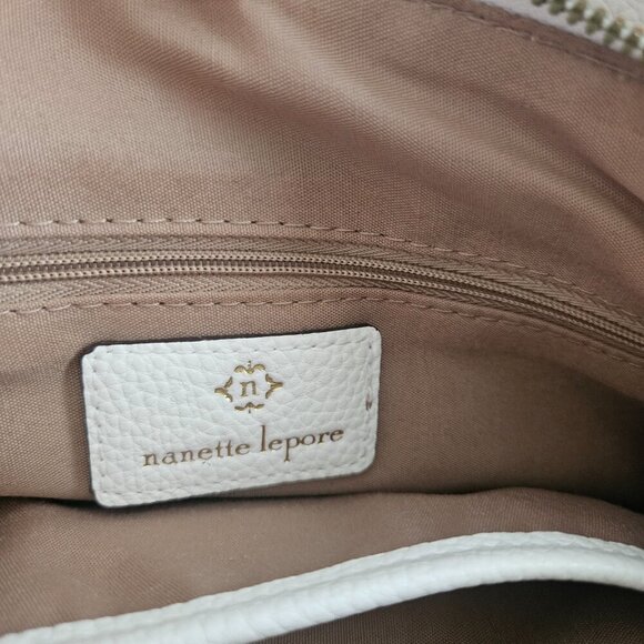 nanette lepore white double handle inner pockets gold logo hardware Scarf NWOT - Picture 5 of 9